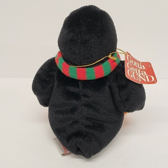 Gund 7" Pengilly Penguin Winter Christmas Holiday Scarf  Plush - Picture 2 of 6